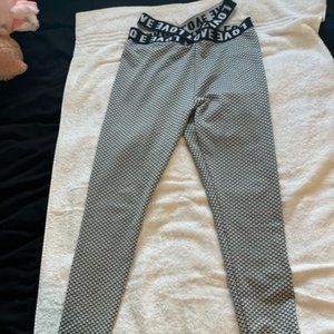 Honeycomb design gray leggings